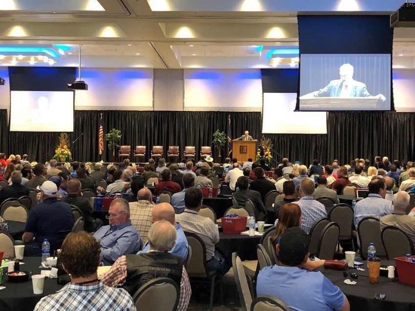 Wayne Christian speaking in Utah